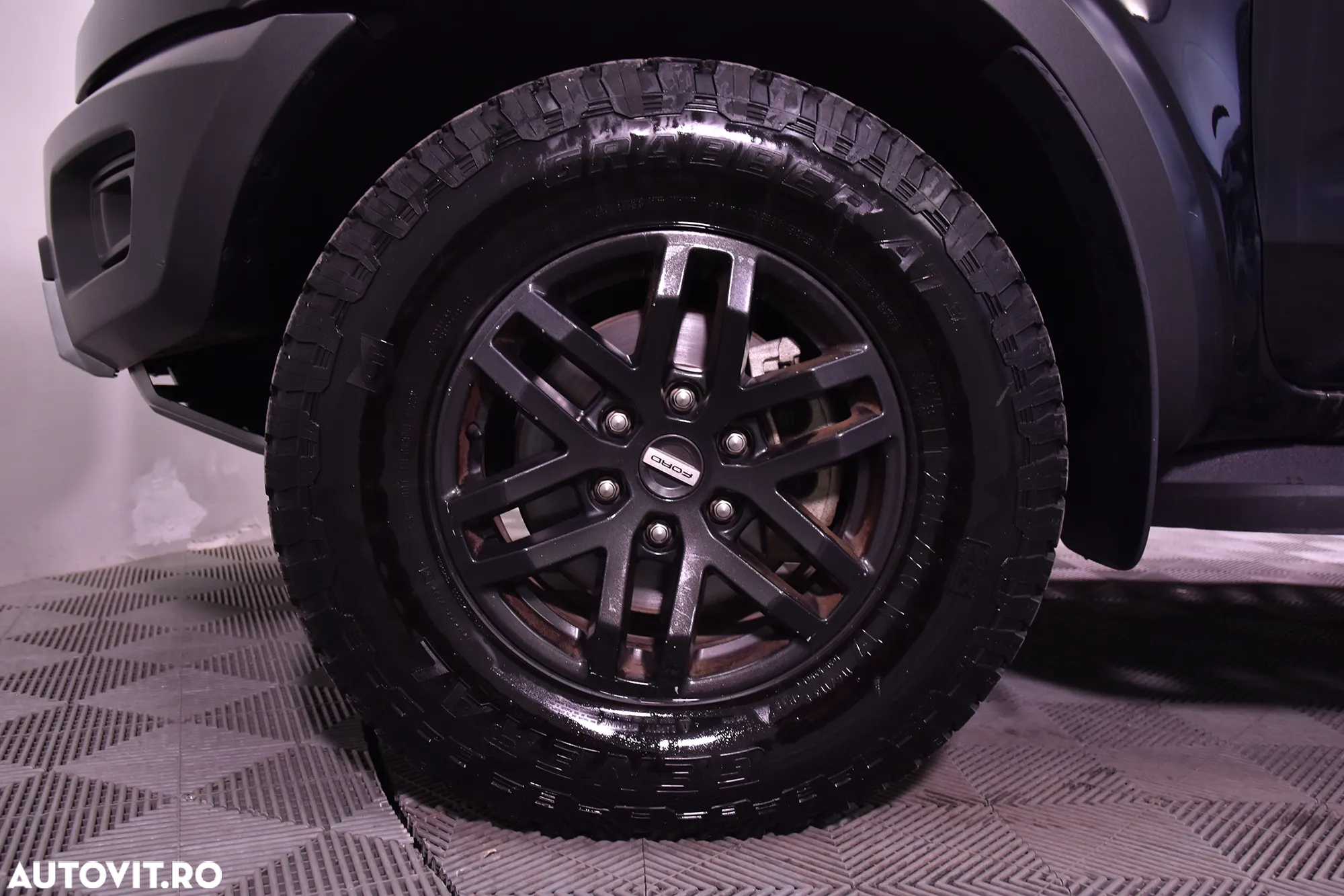 Ford Ranger Pick-Up 2.0 EcoBlue 213 CP 4x4 Cabina Dubla Raptor Aut. - 13