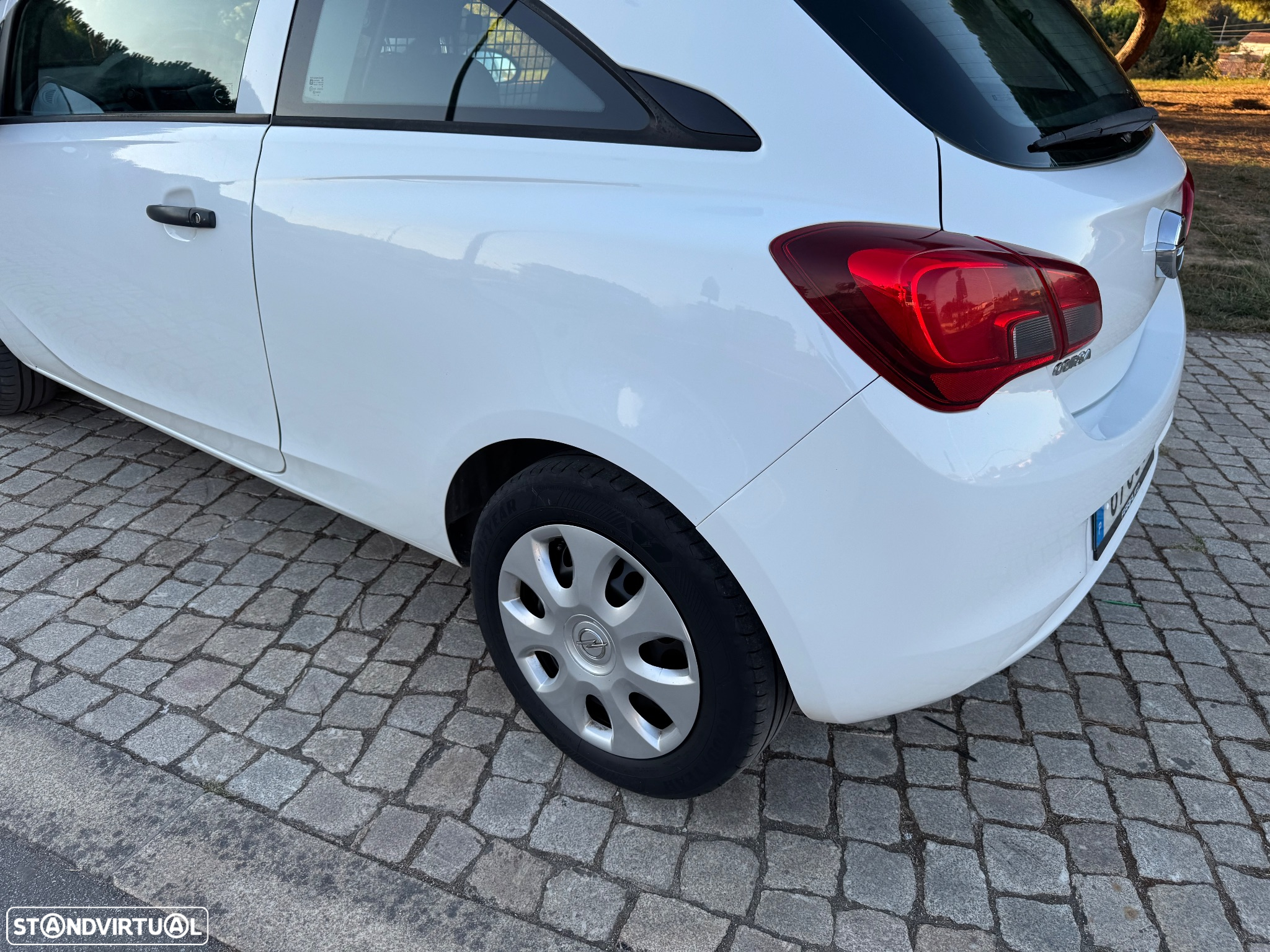 Opel Corsa - 12