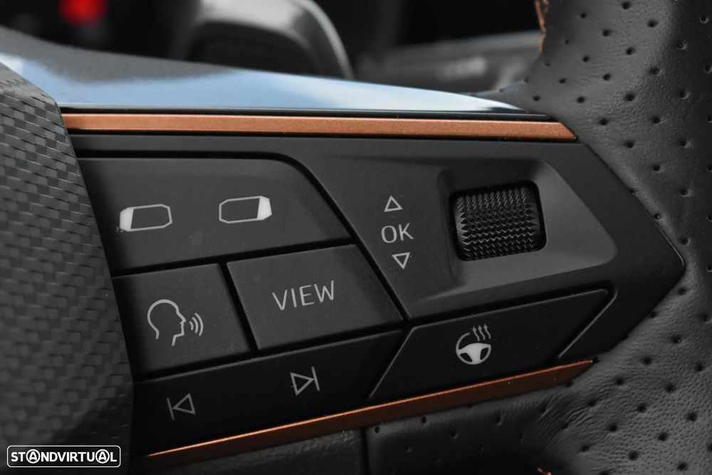 Cupra Leon 1.4 e-Hybrid VZ DSG - 38