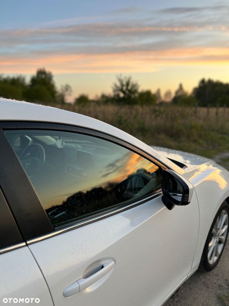 Mazda 3 - 7