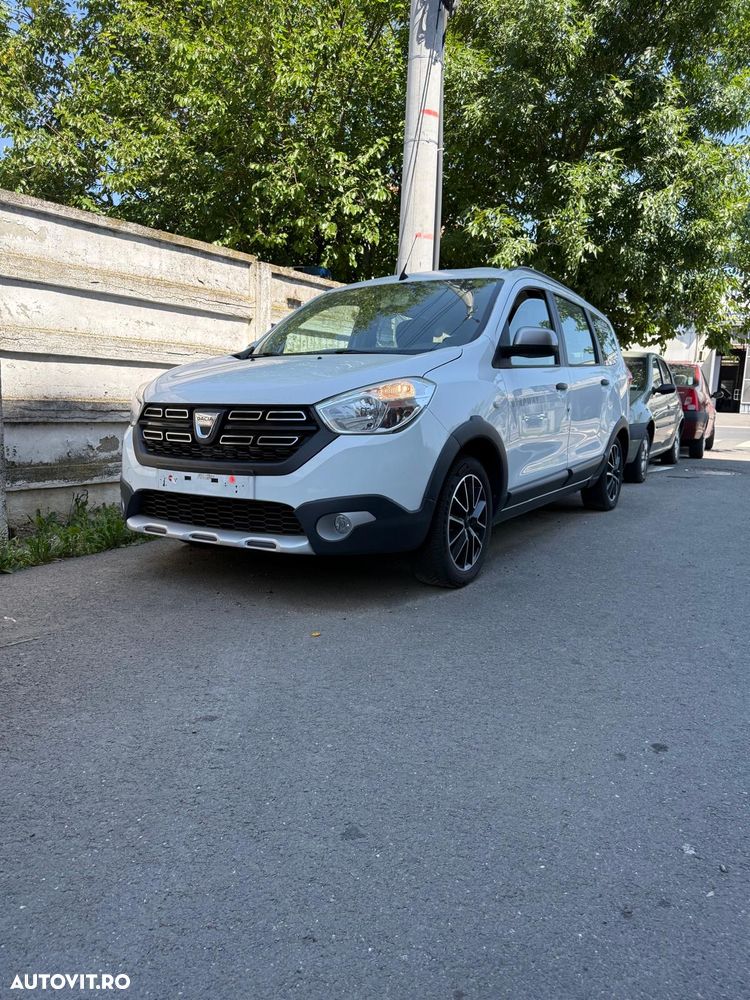 Dacia Lodgy 1.5 dCi 90 CP Stepway - 3
