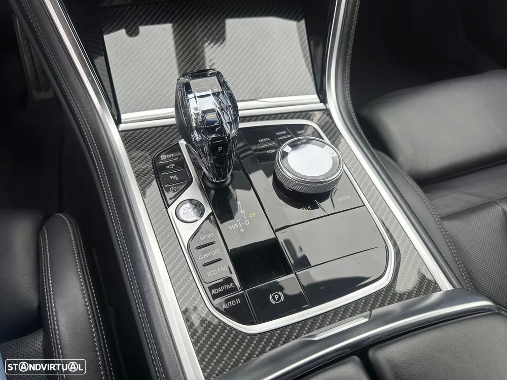 BMW 840 Gran Coupé d xDrive Pack M - 43