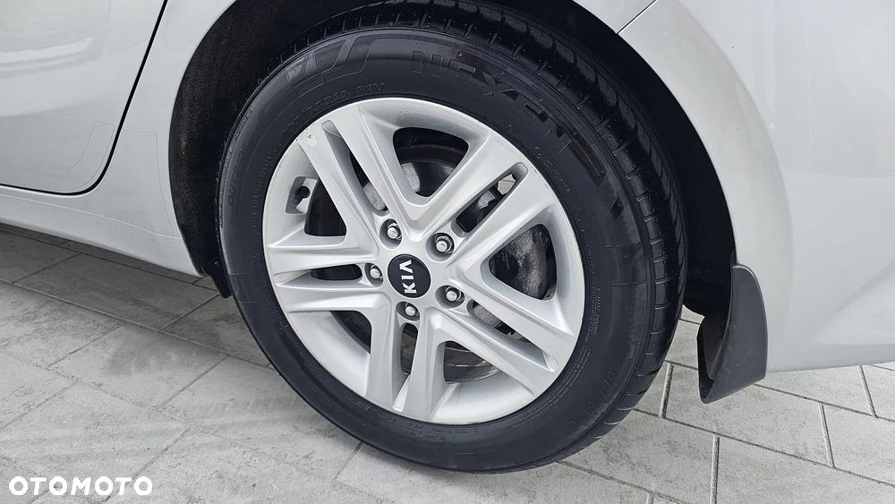 Kia Ceed 1.4 T-GDI L DCT - 16