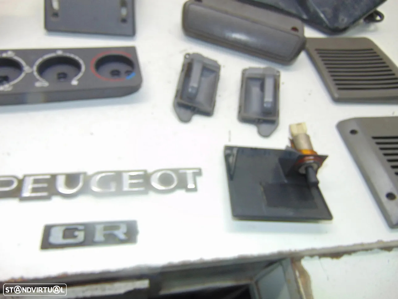 Peugeot 205 vários - 4