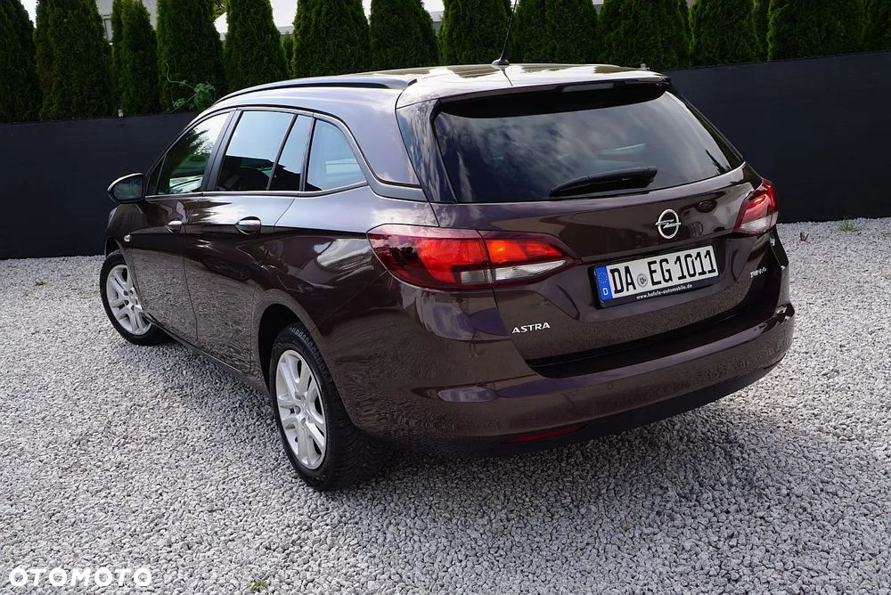 Opel Astra - 6