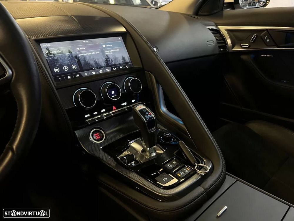 Jaguar F-Type P300 Aut. R-Dynamic Black - 19