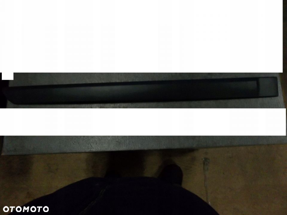 VOLVO XC90 LISTWA DRZWI TYL PRAWA 09483888 02-07 - 1
