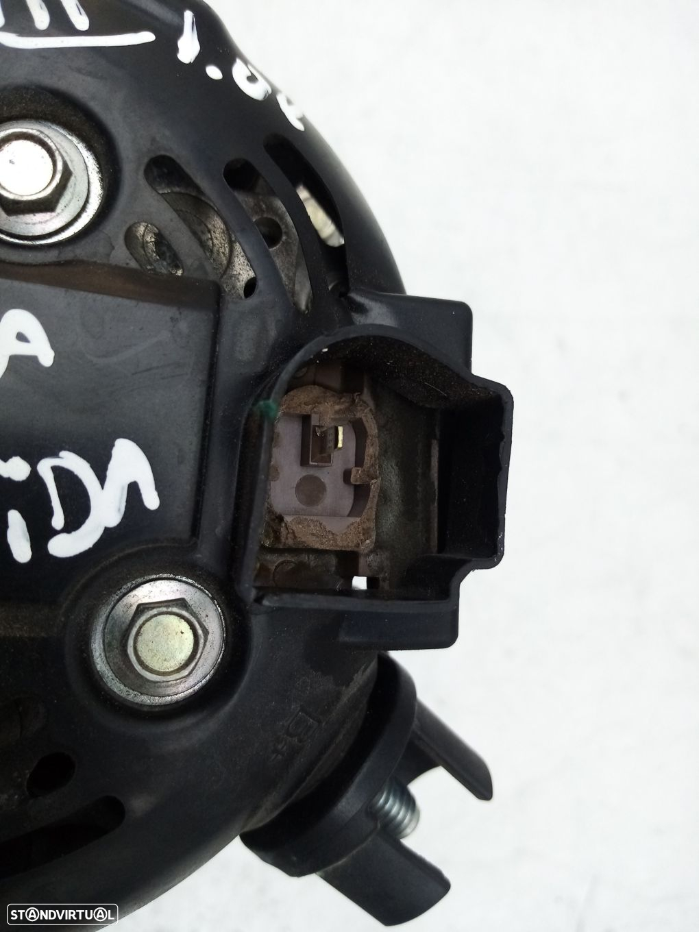 Alternador FORD Focus III - 4
