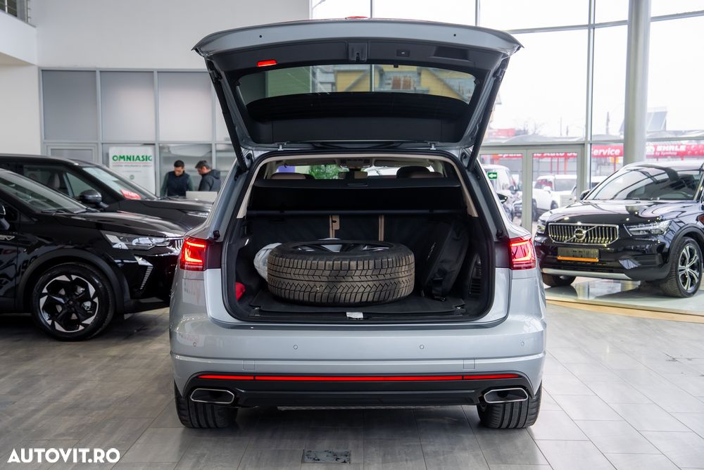 Volkswagen Touareg 3.0 V6 e-Hybrid 4Motion Aut. Elegance - 18