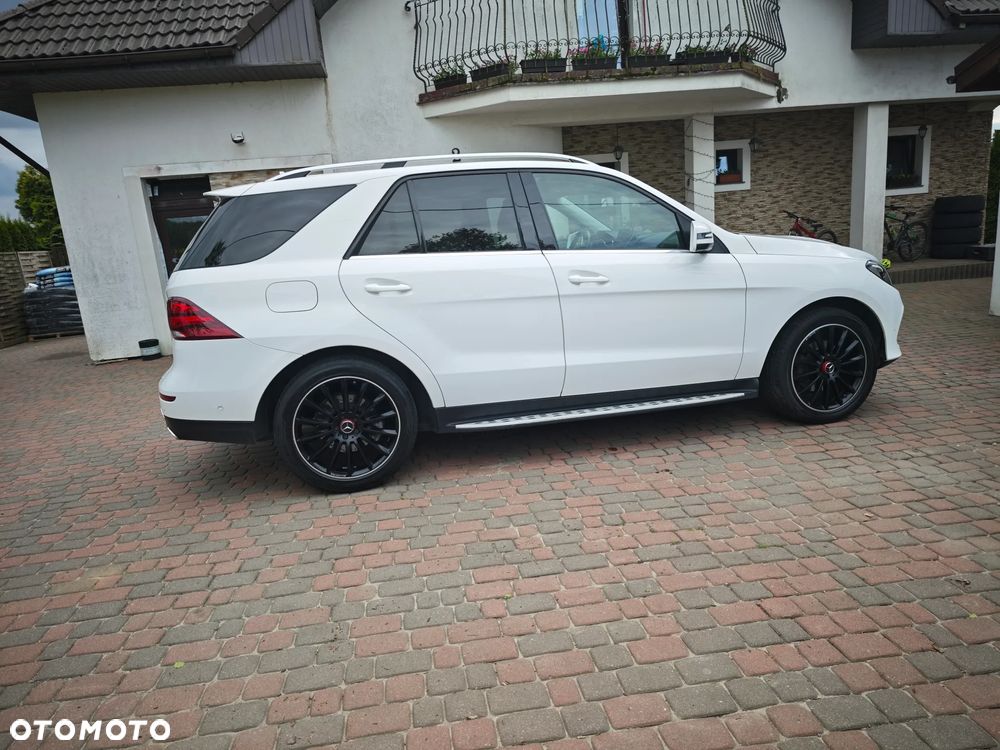 Mercedes-Benz GLE - 5