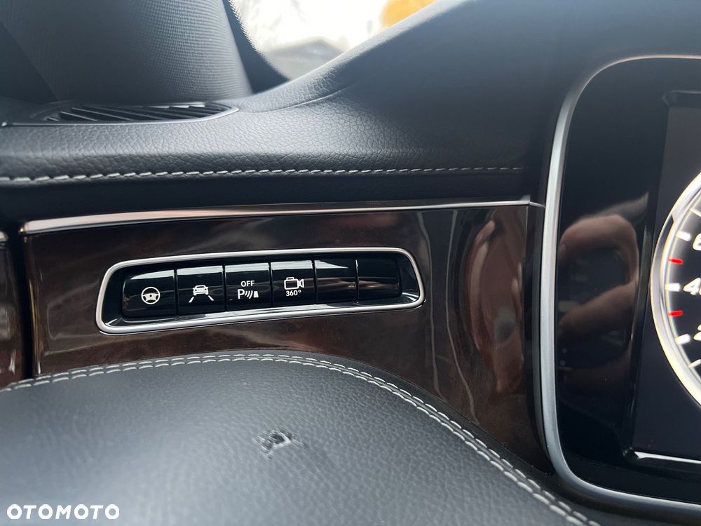 Mercedes-Benz Klasa S 500 4-Matic 7G-TRONIC - 26