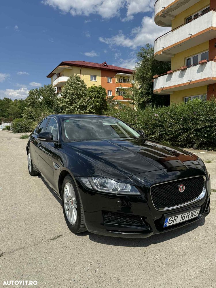 Jaguar XF 20d AWD R-Sport - 2
