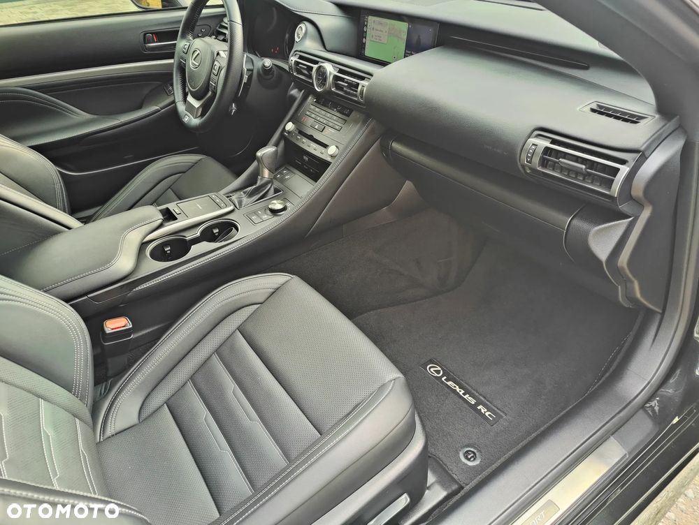 Lexus RC F Elegance - 12