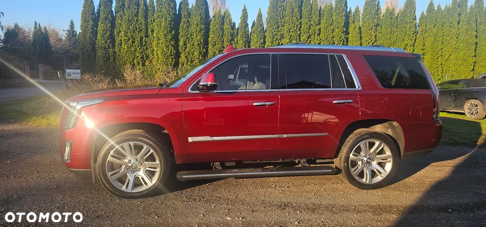 Cadillac Escalade 6.2 V8 AWD AT Premium - 4
