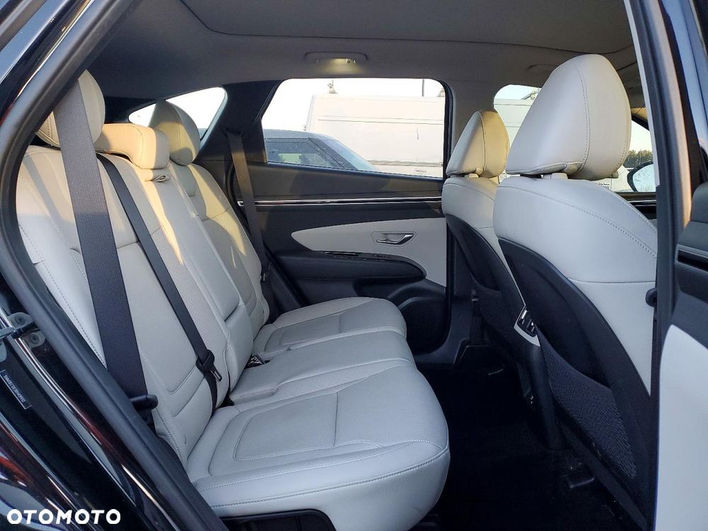 Hyundai Tucson - 11