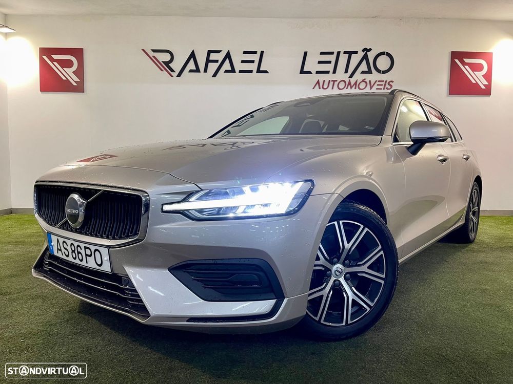 Volvo V60 2.0 B4 Momentum Geartronic - 1