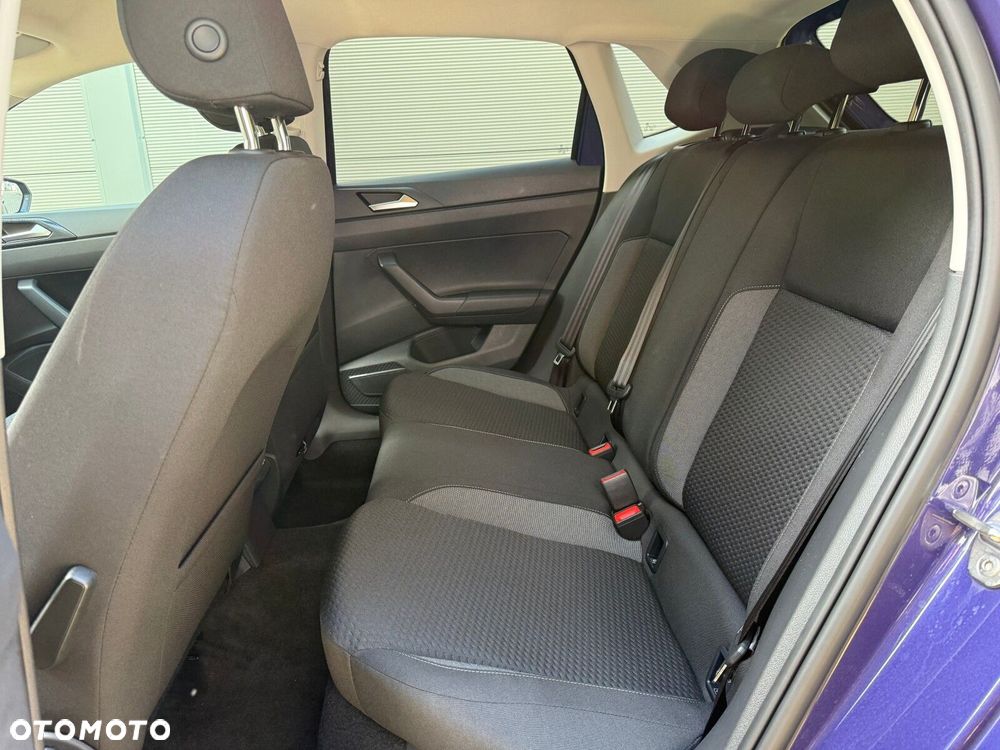Volkswagen Polo - 11
