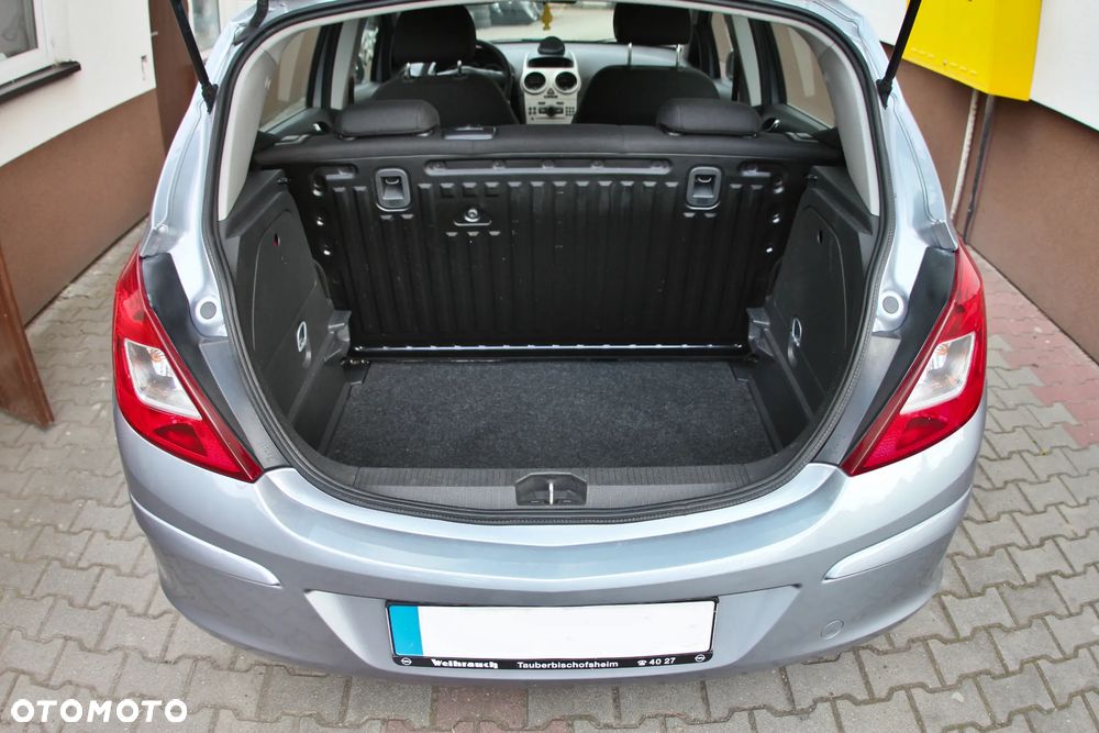 Opel Corsa - 35