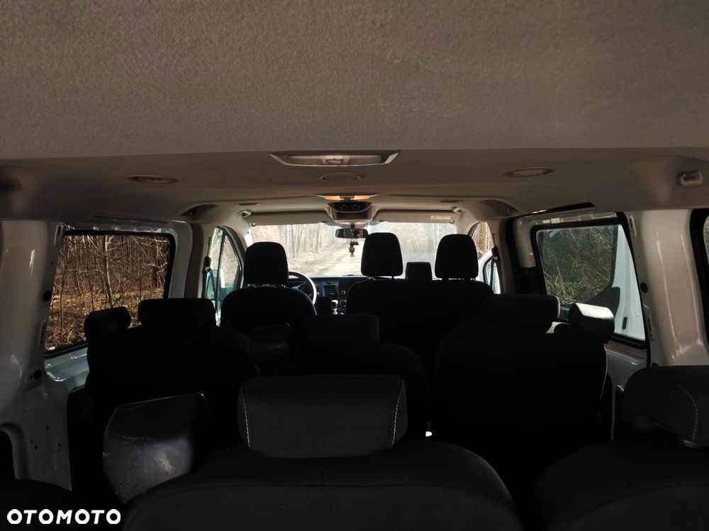 Ford Transit Custom - 11