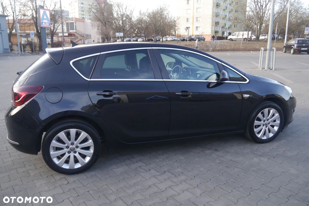 Opel Astra 1.4 Turbo Exklusiv - 15