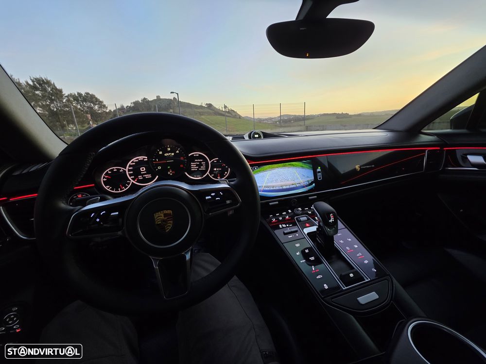 Porsche Panamera - 13