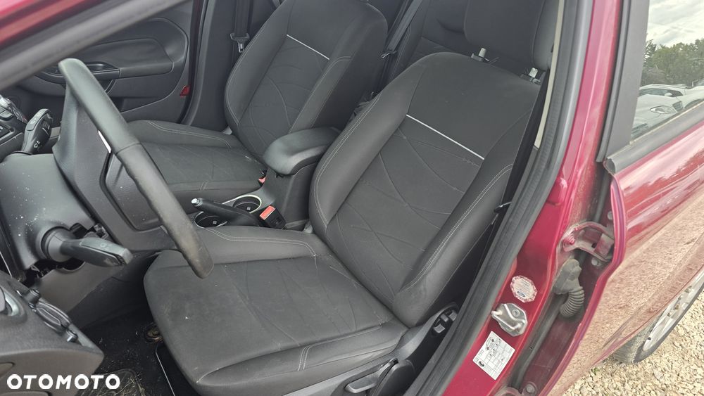 Ford Fiesta - 14