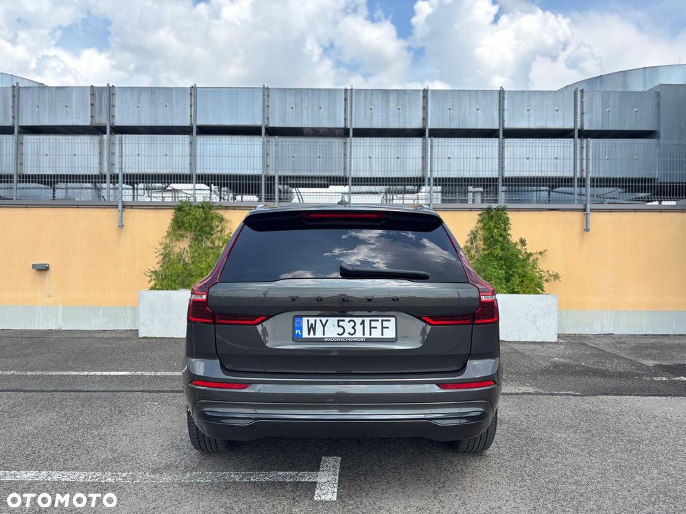 Volvo XC 60 B4 D Plus Bright - 11