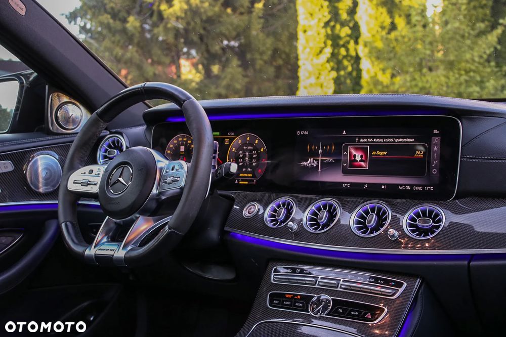 Mercedes-Benz Klasa E AMG 53 4Matic AMG Speedshift TCT-9G - 22