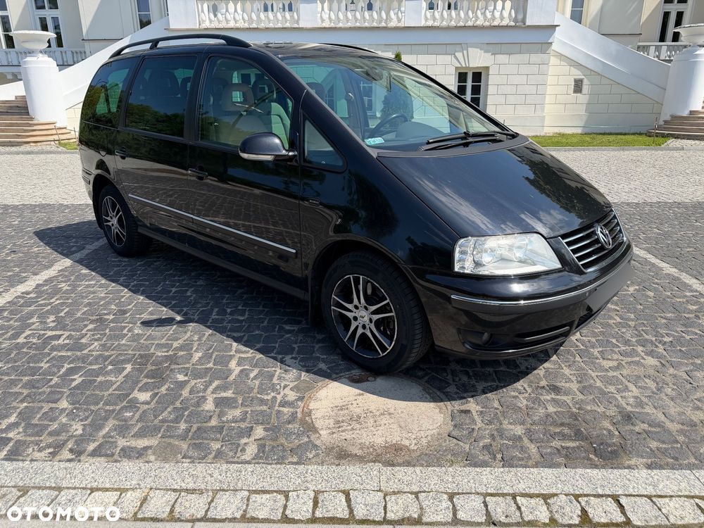 Volkswagen Sharan 1.8T Comfortline Tiptr - 23