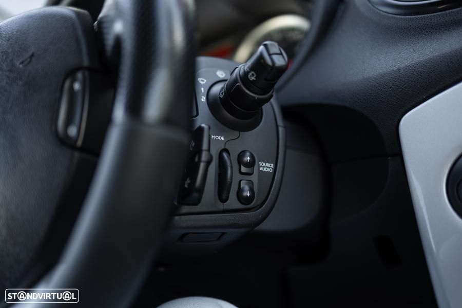 Renault Clio 2.0 16V Sport - 55