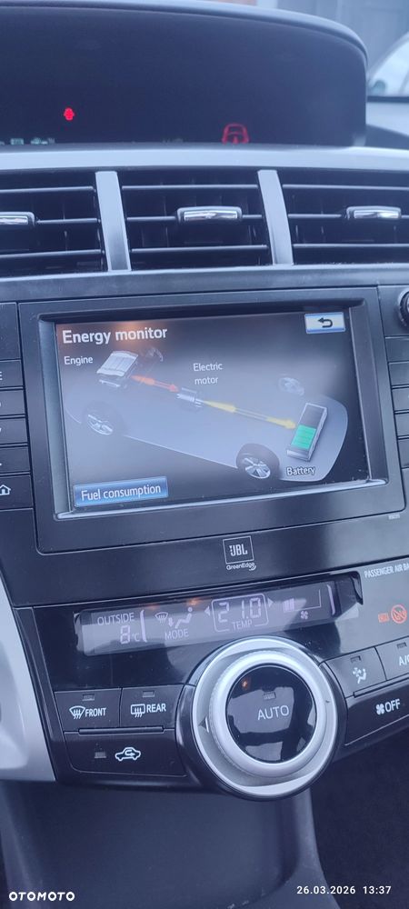 Toyota Prius+ (Hybrid) - 27