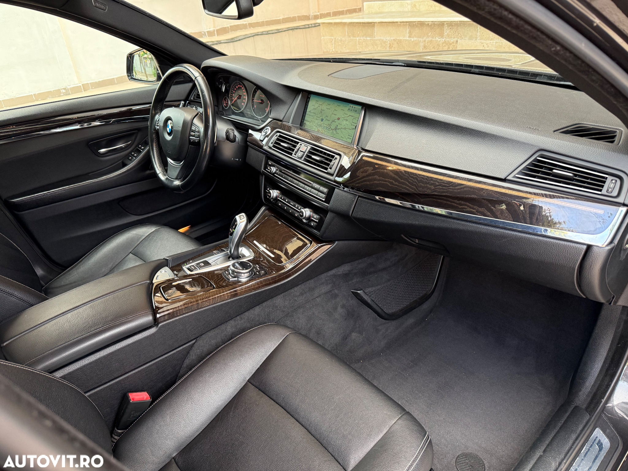 BMW Seria 5 - 10