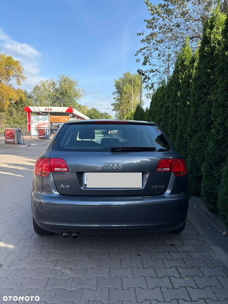 Audi A3 Sportback - 8