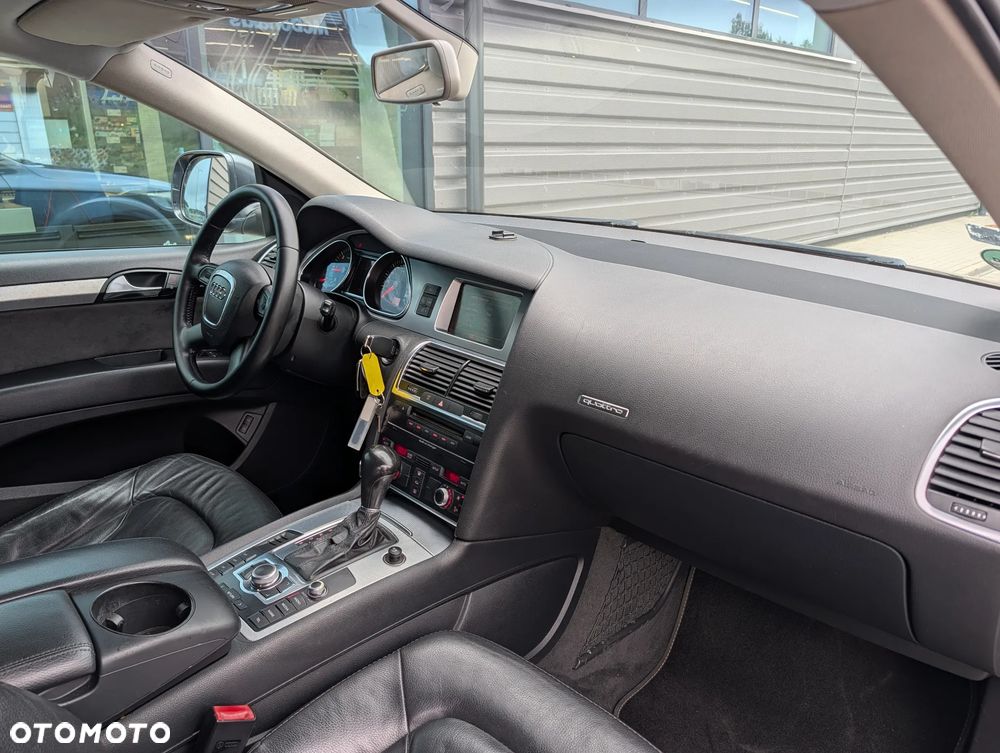 Audi Q7 3.0 TDI Quattro Tiptr - 16