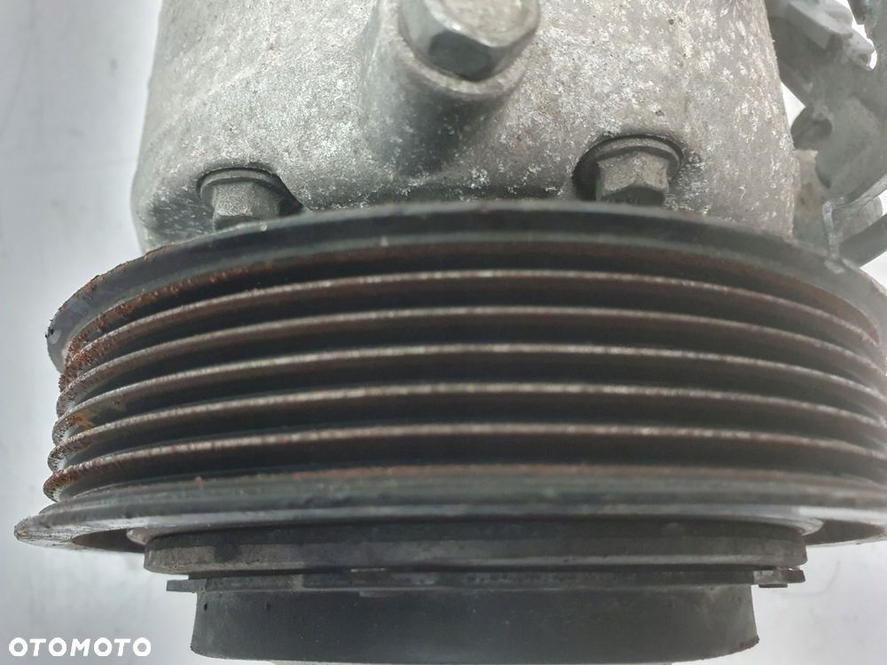 SPRĘŻARKA KLIMATYZACJI Renault Kadjar 1.5 DCI _ pompa 926004EA0A - 7