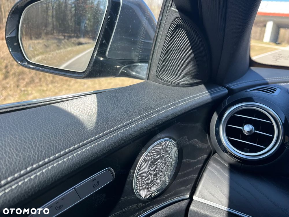 Mercedes-Benz Klasa E 400 d 4-Matic 9G-TRONIC - 30