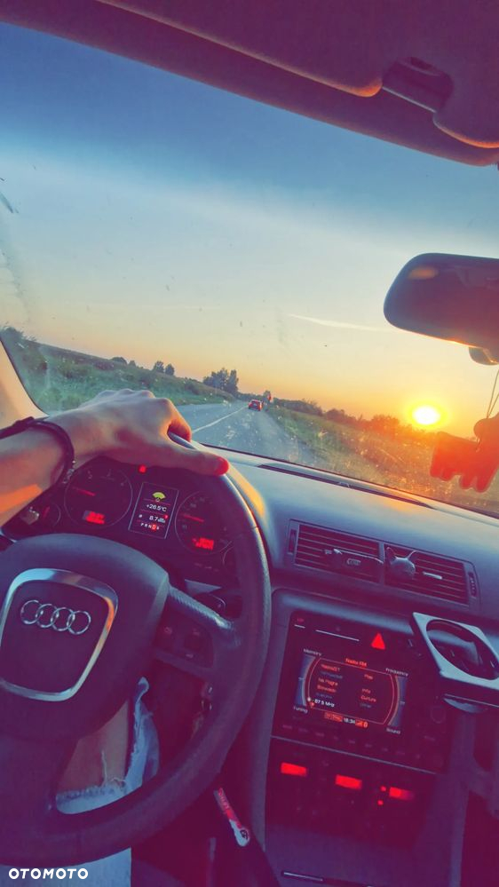 Audi A4 Avant 2.0 TDI Multitronic - 14
