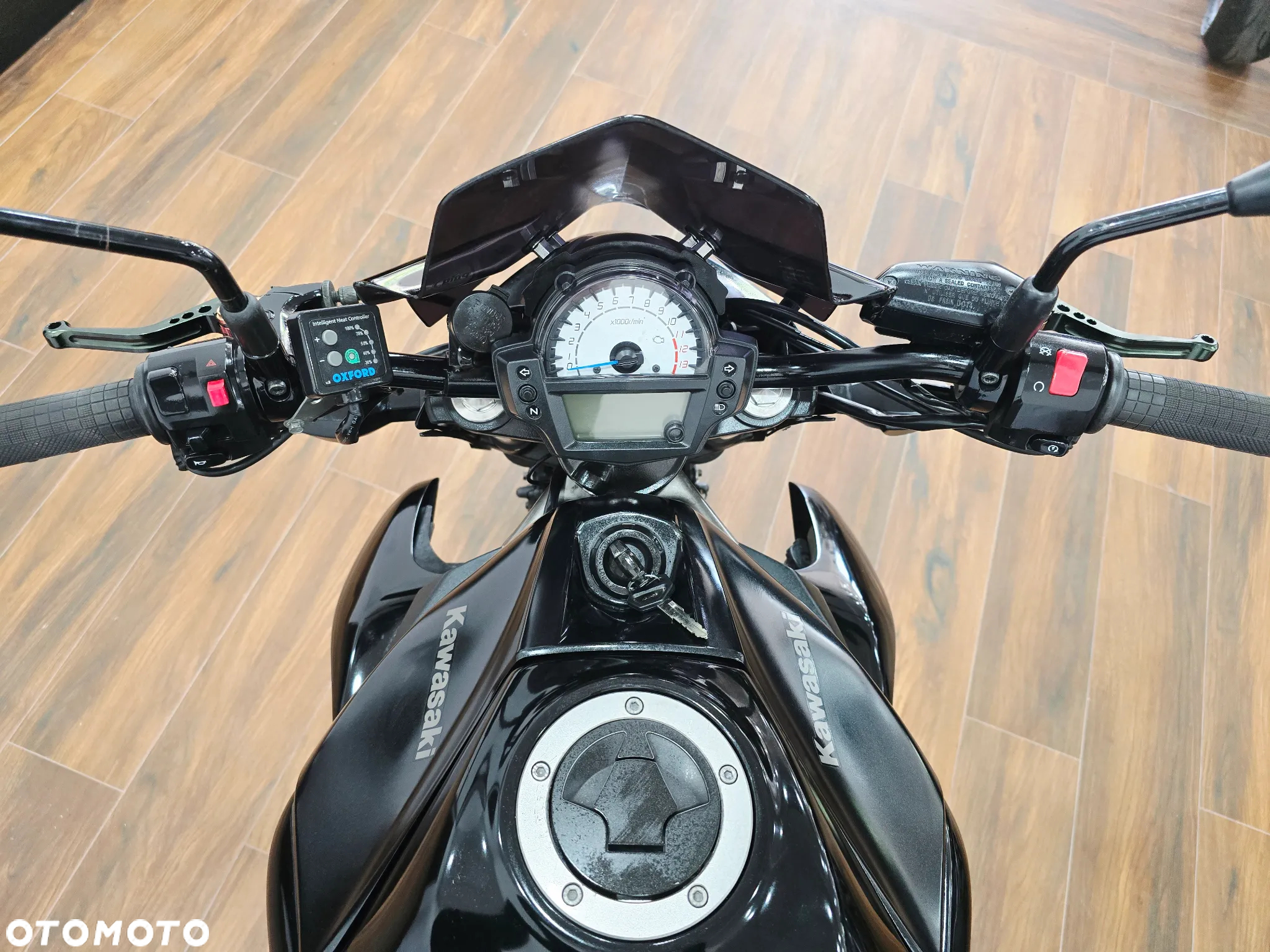 Kawasaki ER - 24