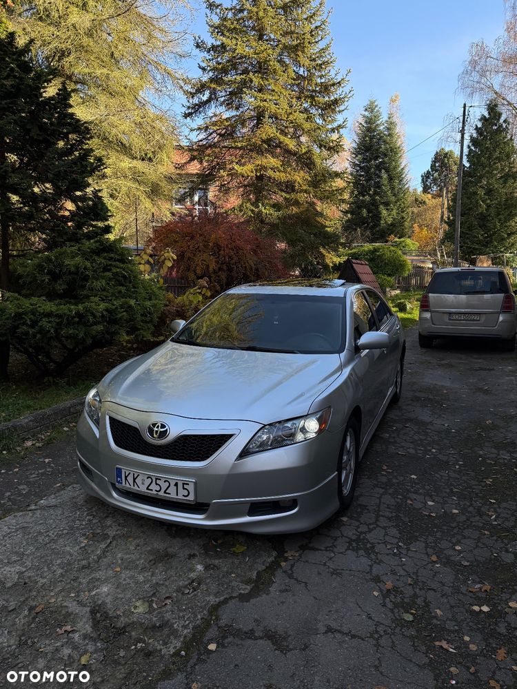 Toyota Camry 3.5 V6 SE - 5