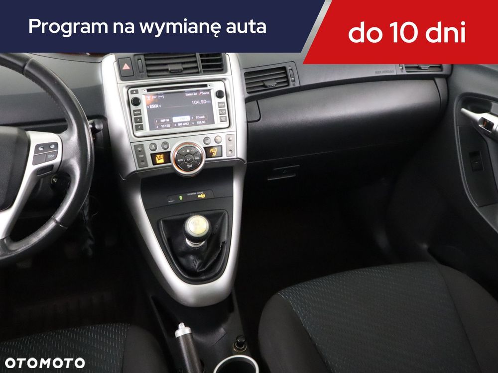 Toyota Verso - 10