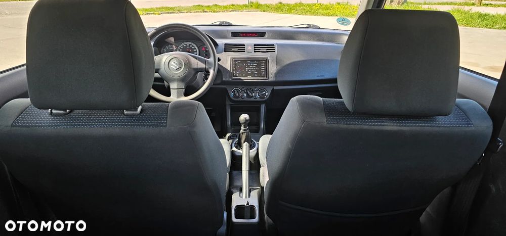 Suzuki Swift 1.3 Classic - 23