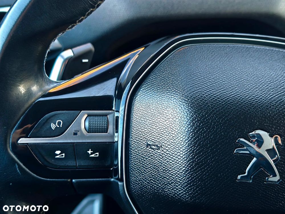 Peugeot 3008 1.5 BlueHDi Crossway S&S EAT8 - 8