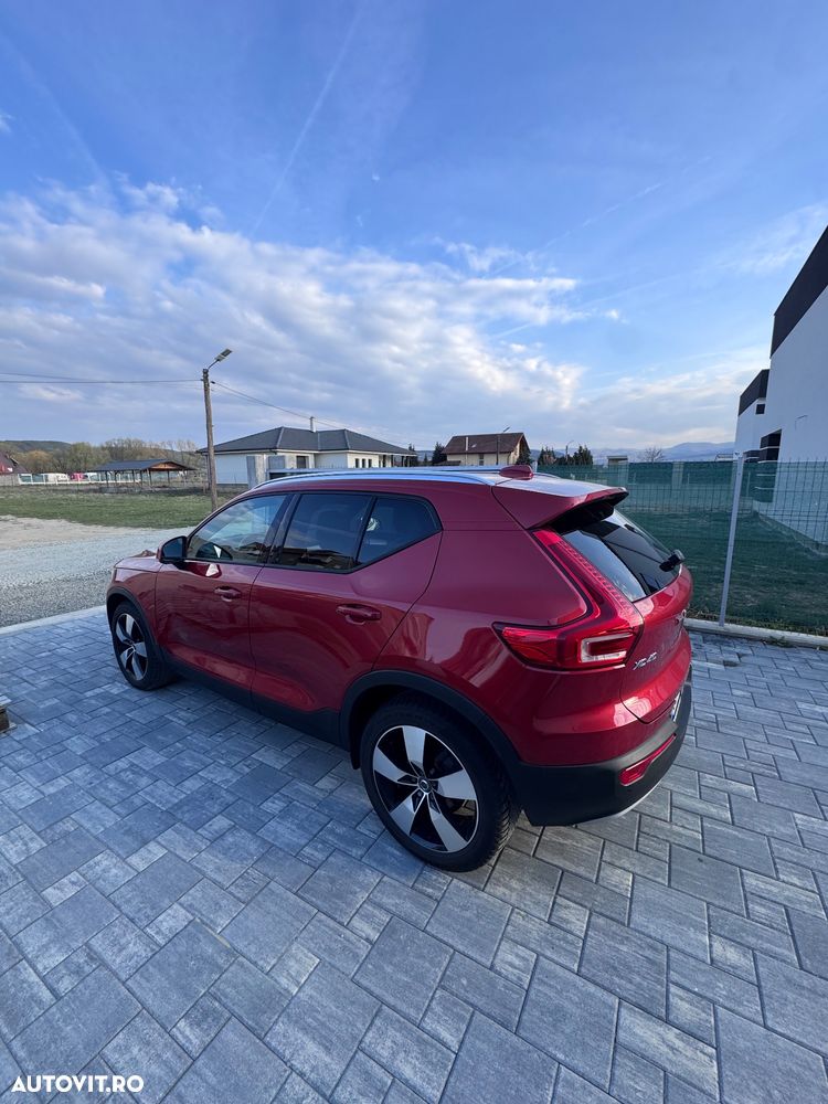 Volvo XC 40 D3 AWD Momentum Pro - 8