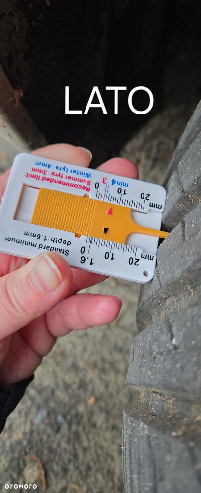 Mercedes-Benz Klasa E - 20