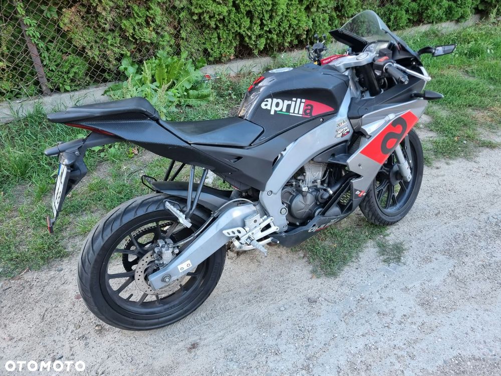 Aprilia RS - 8