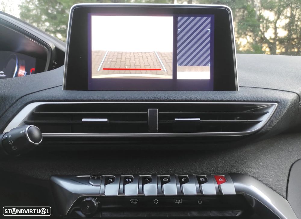 Peugeot 3008 1.6 BlueHDi GT Line EAT6 - 26