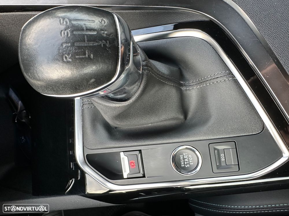 Peugeot 3008 PureTech 130 Stop & Start GPF Allure Business-Pack - 11