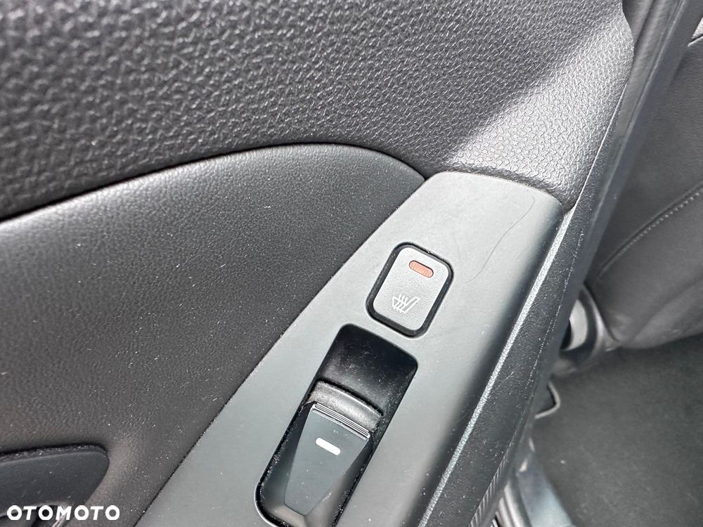 Hyundai ix35 1.7 CRDi Style 2WD - 11