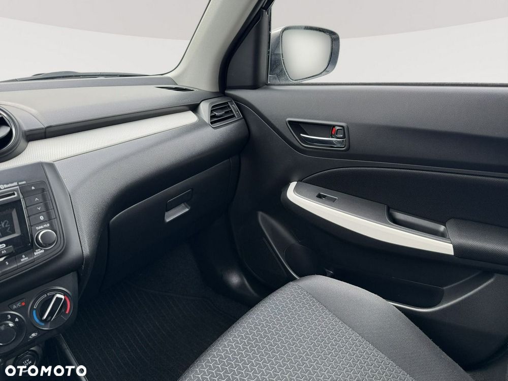 Suzuki Swift - 18