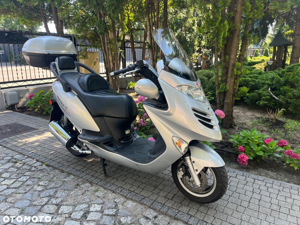 Kymco Grand Dink - 3